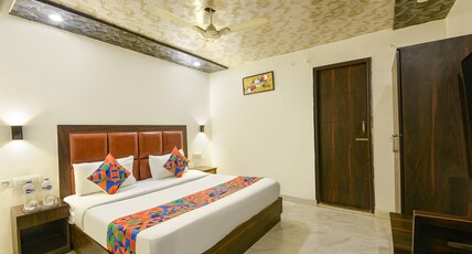 Via Lazeeno Room Type - Deluxe Room