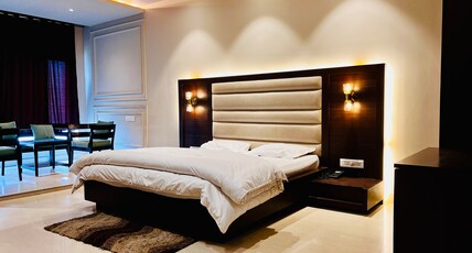 Hotel Aroma Inn Room Type - Executive Room