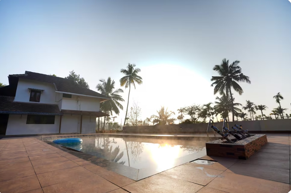 Angadenz Plantation Pool Villa Homestay - Tap to explore photos