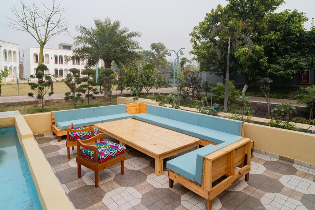 Ametsa - Tap to explore photos