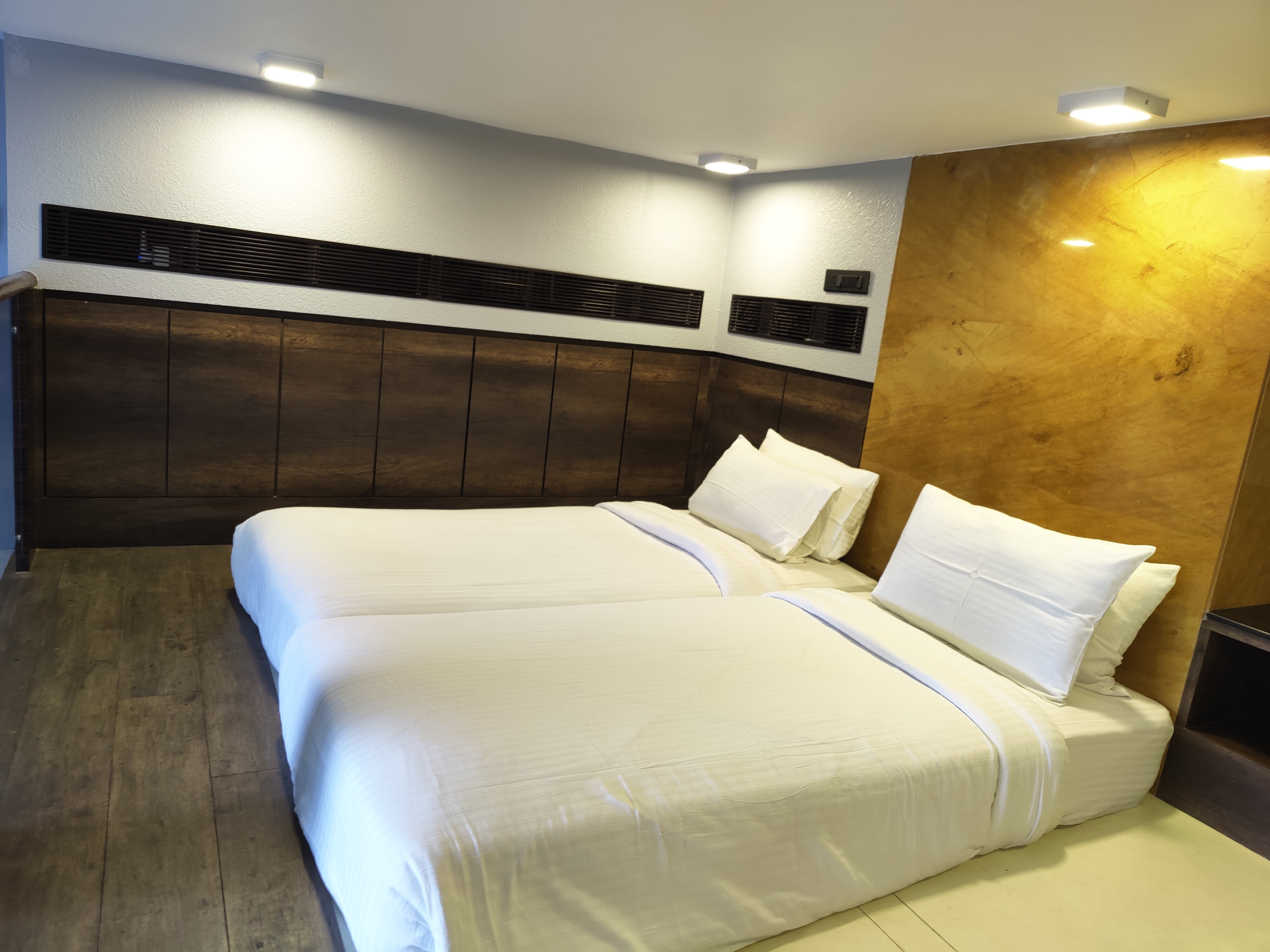 Triose Boutique Hotel - Tap to explore photos