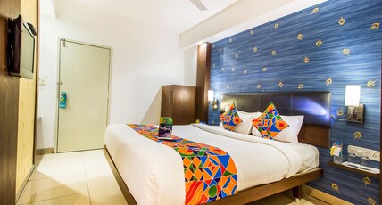 FabHotel Kalyan Room Type - Deluxe Room