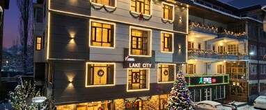 Hotel Lake City- Dal Lake