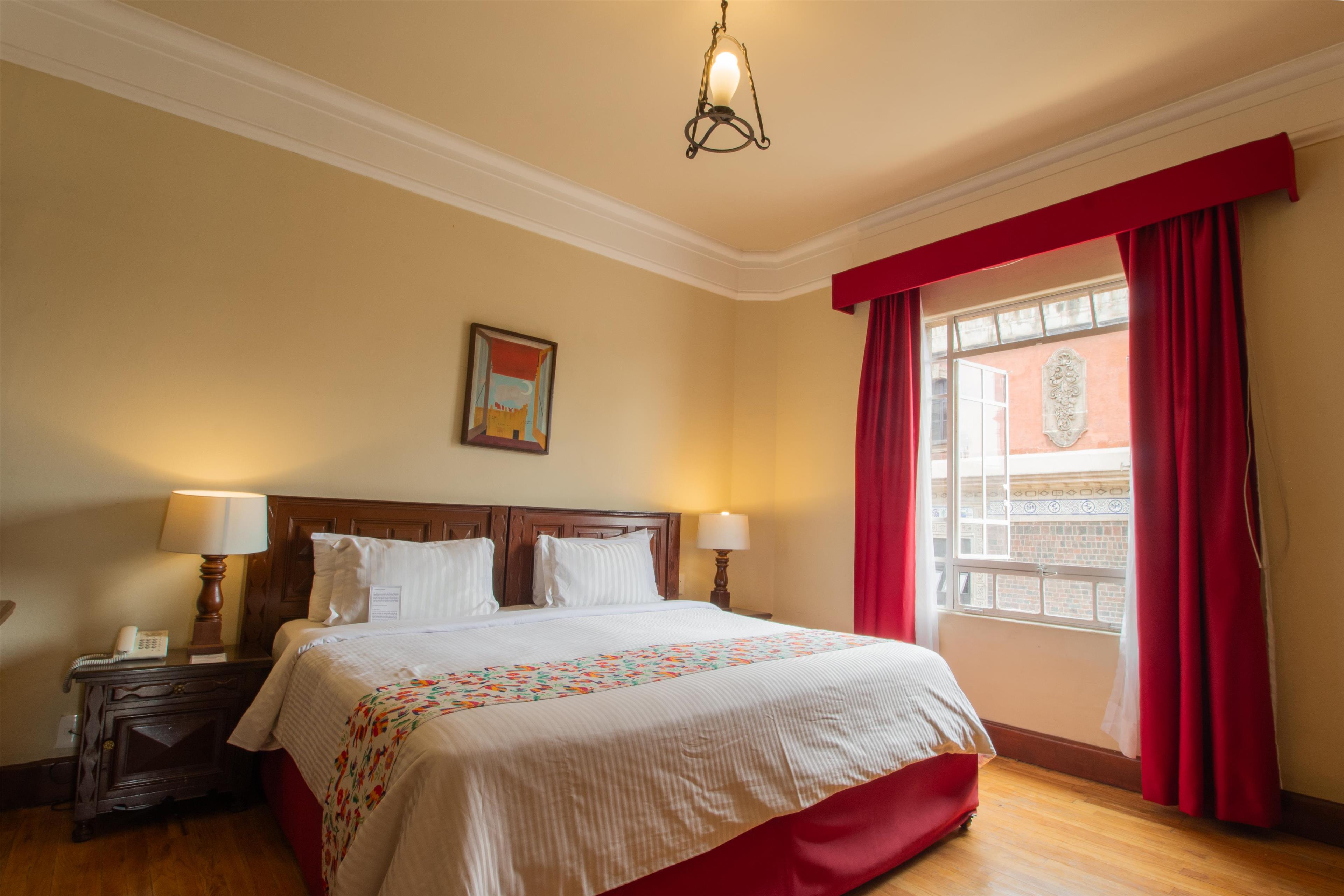 Best Western Majestic - Tap to explore photos