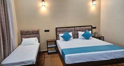 RAUTELA RETREAT HOME STAY Room Type - 4 person room
