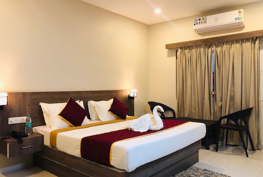 HOTEL KNP NEST