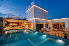 Hycinth Hotels