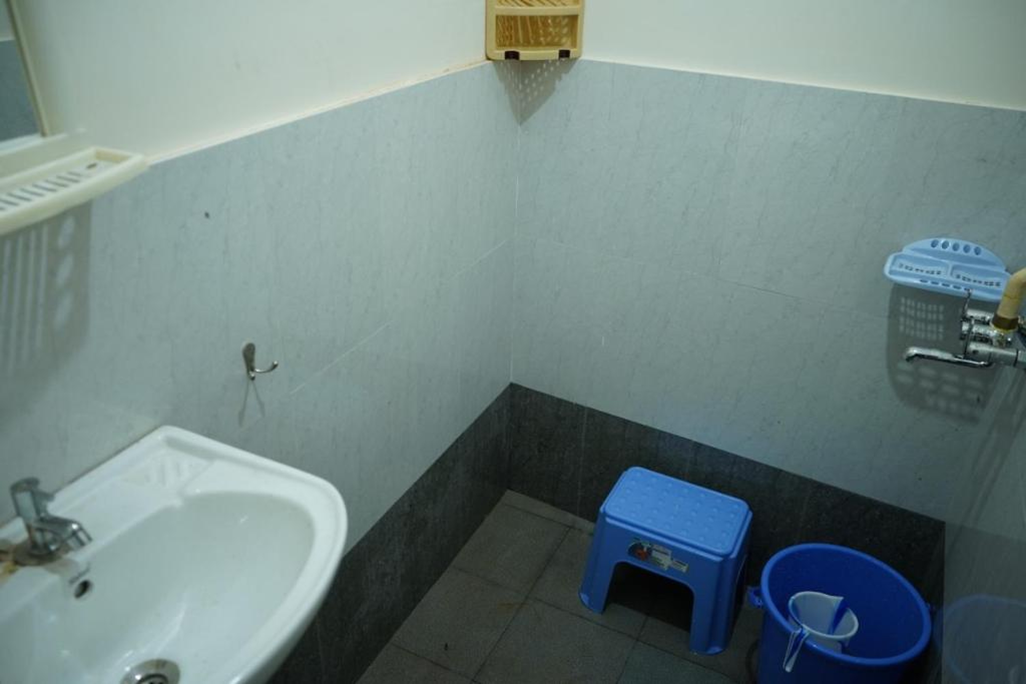 RAJE SAMBHAJI GUEST HOUSE - Tap to explore photos