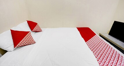 Hotel O Ringin Pitu 2 SyariahNearAnugrah Sinar Lautan Room Type - SPOT ON Double Hotel O Ringin Pitu 2 SyariahNearAnugrah Sinar Lautan Room Type - SPOT ON Double