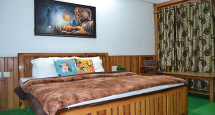 THC Ecostays Kausani Room Type - Deluxe Double Room