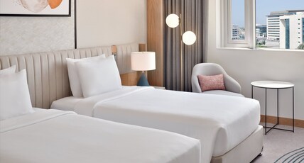 Crowne Plaza Dubai Jumeirah Room Type - 2 Twin Standard Club Floor