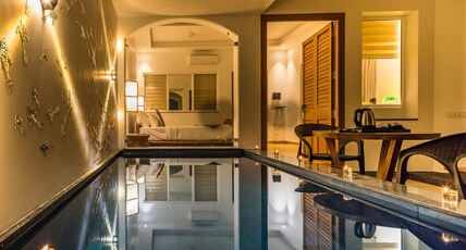 Over The Hill Room Type - AC Premium Pool Cottage