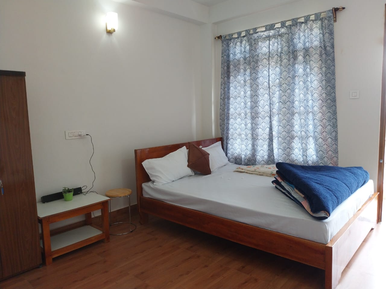 Holiday Homestay Mungpoo - Tap to explore photos