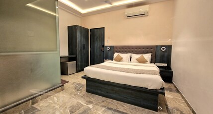 HOTEL MIRAYA Room Type - Miraya Prive (Balcony, Privacy for Couples)