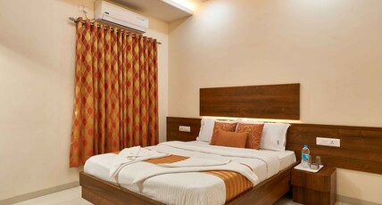Hotel Rajpurush Room Type - Super Deluxe AC