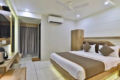 White Rose Near Delhi Airport