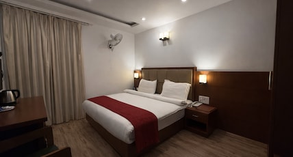 Himalayan Splendour Resort | Best Mountain Resort Room Type - Standard Room with Balcony and Heater Himalayan Splendour Resort | Best Mountain Resort Room Type - Standard Room with Balcony and Heater