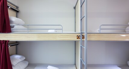 St Christophers Inn Paris Gare du Nord Room Type - Bed in 4-Bed Dormitory Female Room with Private Bathroom