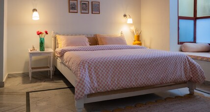 Rajan House Room Type - Pink Room