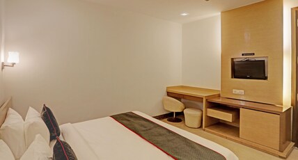 Townhouse Relax Suits A Boutique Hotel Vasundhara Room Type - Classic
