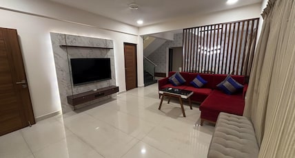 Villa SeaBreeze - Gorgeous 4BHK w/ Pool & Jacuzzi Room Type - Villa SeaBreeze - Gorgeous 4BHK w/ Pool & Jacuzzi