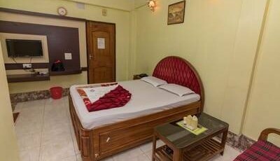 Hotel Palace Inn Room Type - Deluxe AC Room