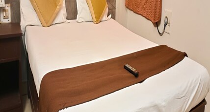 Hotel Central Gate Room Type - Standard Non Ac Room