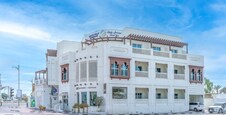 Beach Walk Boutique Hotel