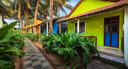 Om Shanti Patnem | Beach Cottages & Rooms Room Type - Double room with garden view.