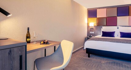 Mercure Budapest Korona Hotel Room Type - Junior Suite with ultimate royal experience, feel like a king queen