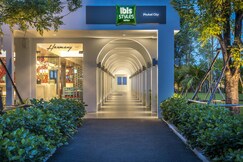 ibis Budget Beauvais Airport Hotel 