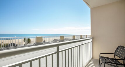 Hampton Inn by Hilton Virginia Beach-Oceanfront South Room Type - 2QN PART OCEANVIEW FLOOR2