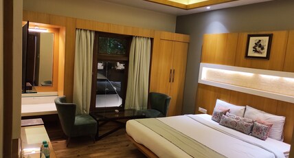 Hotel Dipali Room Type - Executive Deluxe Room