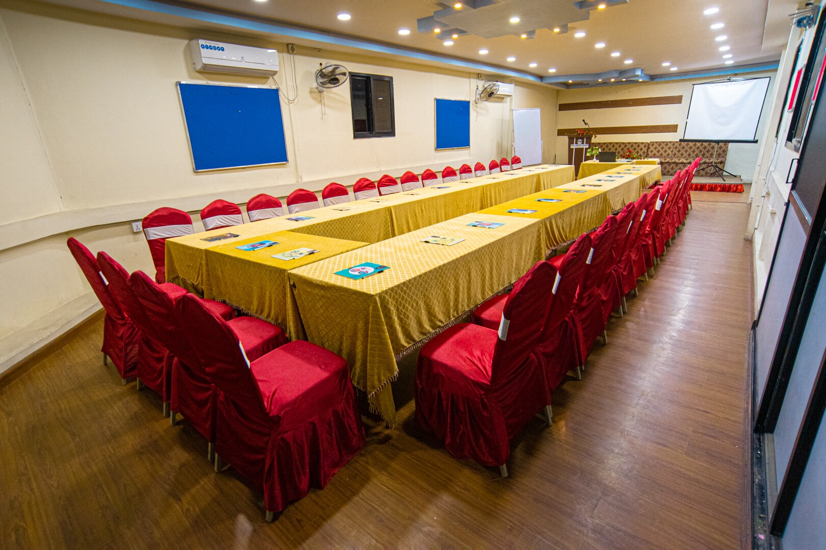 Main gallery