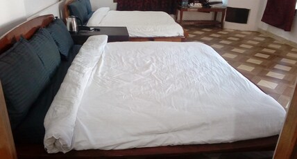 DTR Jungle Hideaways Room Type - AC Family Cottage