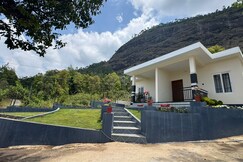 PM Hills Resorts Kanthalloor