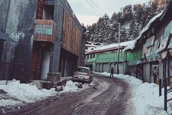 Zephyr House Casa Stay | Rooms & Caretaker