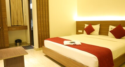 HOTEL AMOHA Room Type - DELUXE ROOM AC