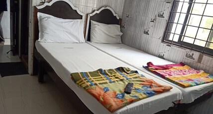 Harikiran Residency Room Type - Standard Non Ac Room