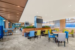 Holiday Inn Express Shanghai Pujiang