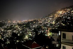 PRANAM HOMESTAY NEAR BURDWAN PALACE RAJBARI