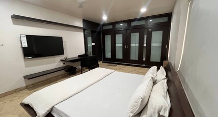 Urban Nest | Rooms in an Apartment Room Type - Deluxe Room