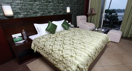 Hotel All Season Room Type - Premium Room with Balcony