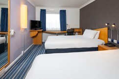 Holiday Inn Express NORTHAMPTON - SOUTH