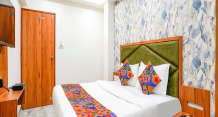 HOTEL NOBEL INN Room Type - Deluxe Bed Room