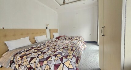 Hotel Romania Sonamarg Room Type - Deluxe Room