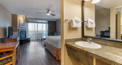 Best Western Plus Ocean View Resort Room Type - 1 King Bed, Oceanfront Limited View, Ground Floor Patio, Sofa Sleeper, Fireplace, Non-Smoking