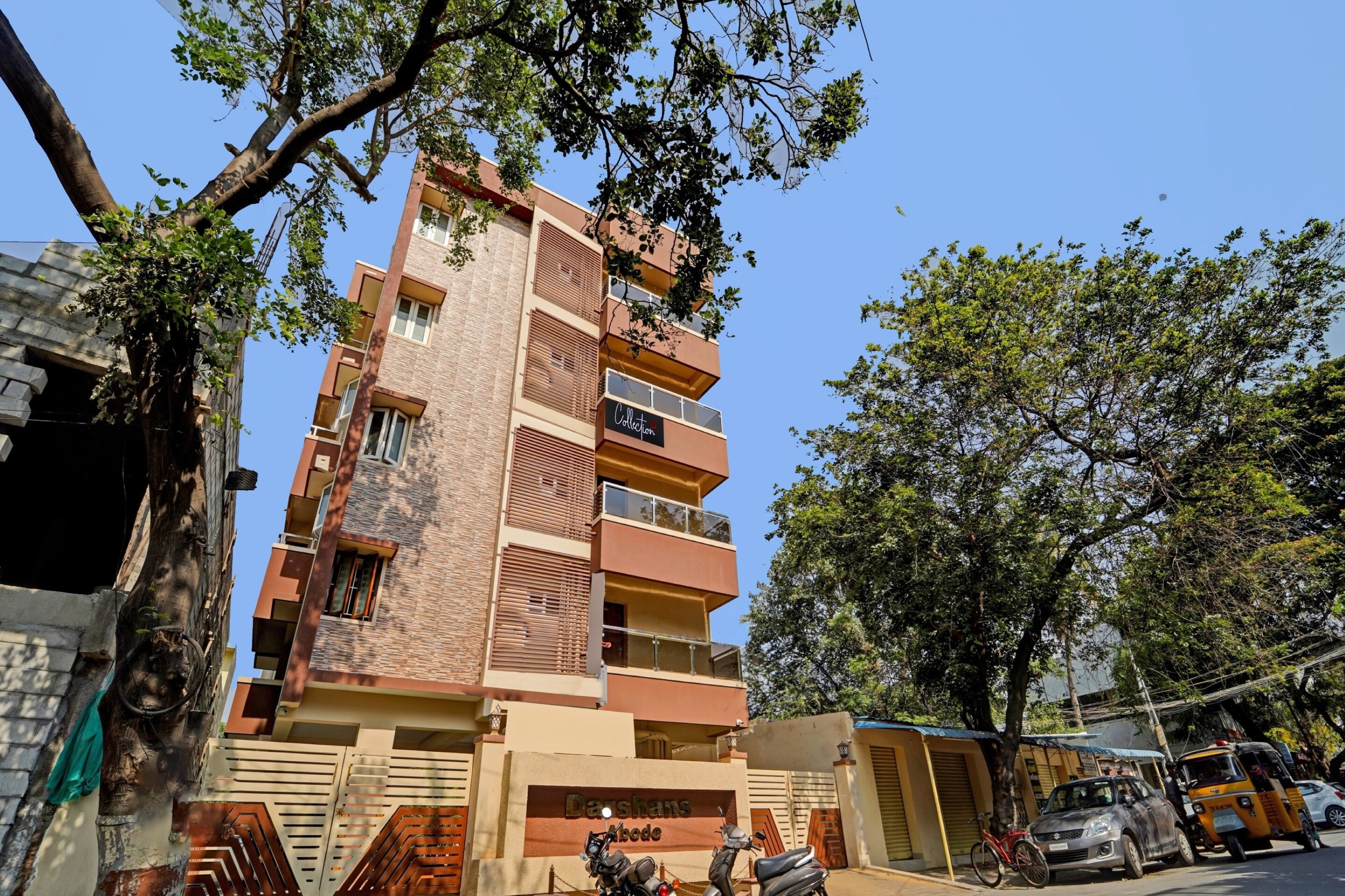 Collection O Darshans Abode - Tap to explore photos