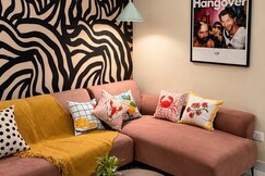 Designer 2BHK Perfect for Groups South Delhi
