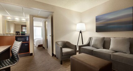 Embassy Suites Oklahoma City Will Rogers Airport Room Type - 2 DOUBLE BEDS NONSMOKING